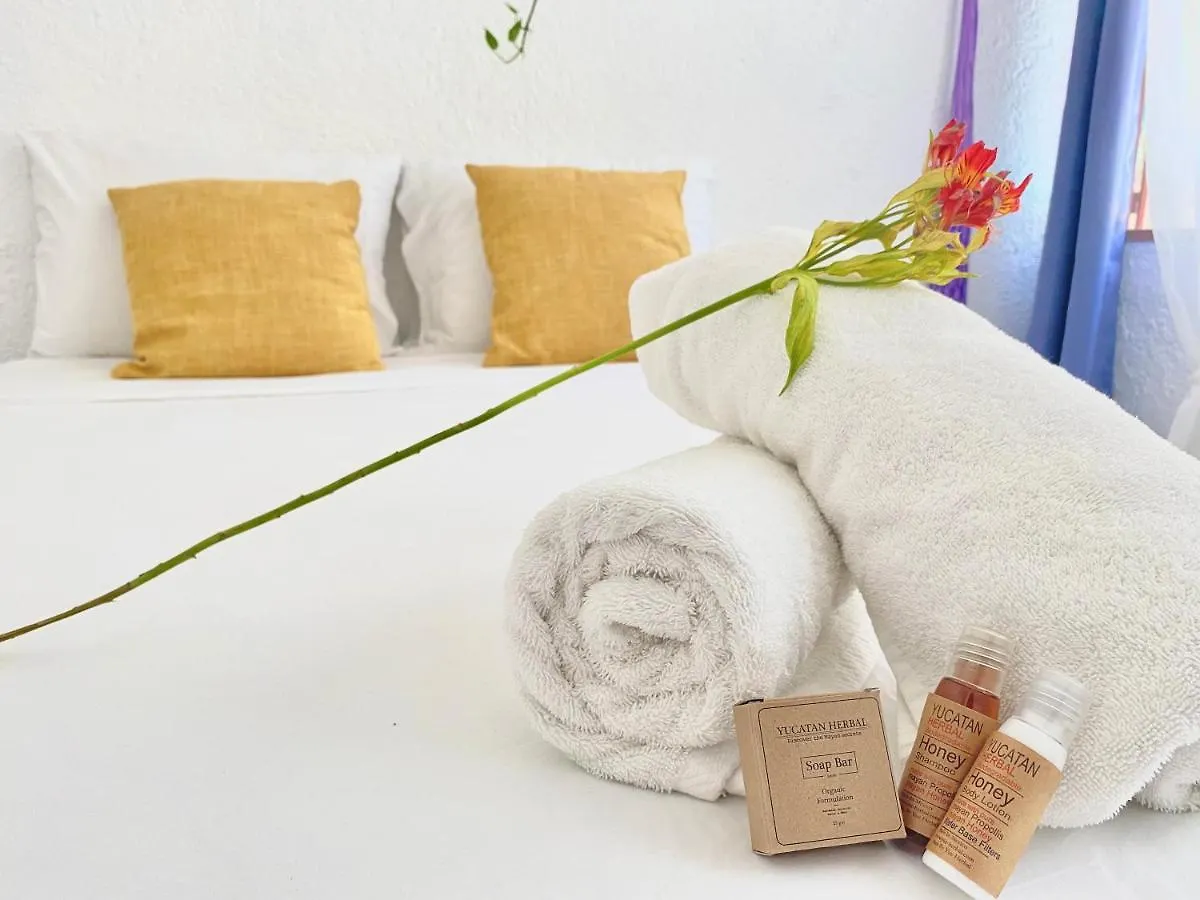 ** Bed & Breakfast Casa Del Artista - B&B Playa del Carmen Mexico